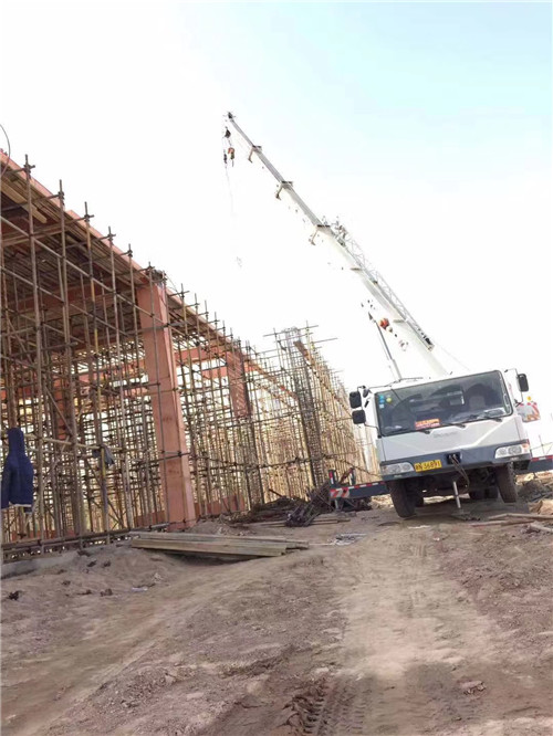 罗庄区25 吨、50 吨吊车怎么选？多大重量 / 半径适合对应车型？