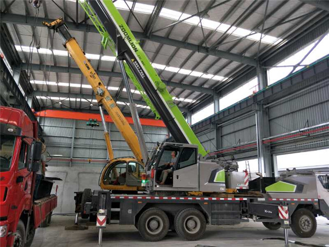 罗庄区高空车出租需要注意哪些安全事项？