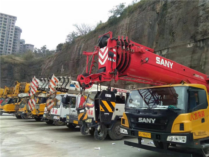 罗庄区吊车出租按什么计费？台班费、单次费、里程费怎么算？